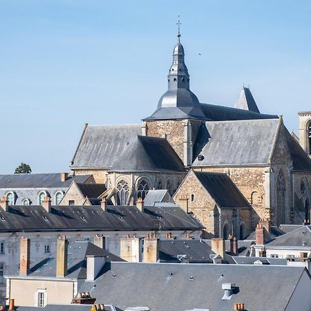 ルマンEscale Au Coeur Du Mans, Entre Gare Et Centreアパートメント エクステリア 写真